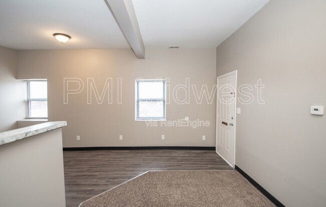 Photo - 2060 N Delaware St Unit 12