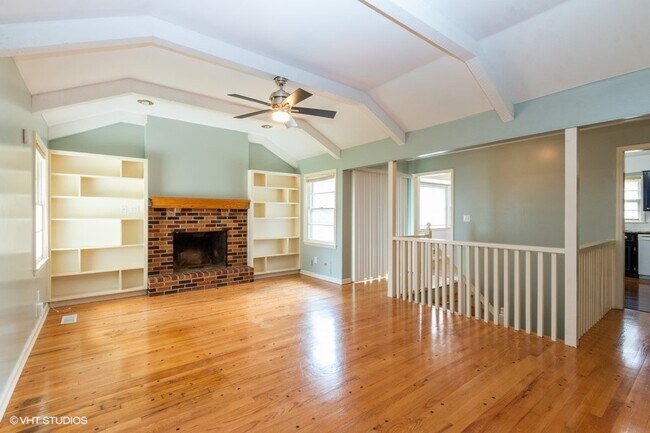 Photo - 4449 E 107th St