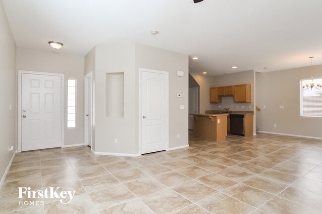 Photo - 624 Summit Valley Ln