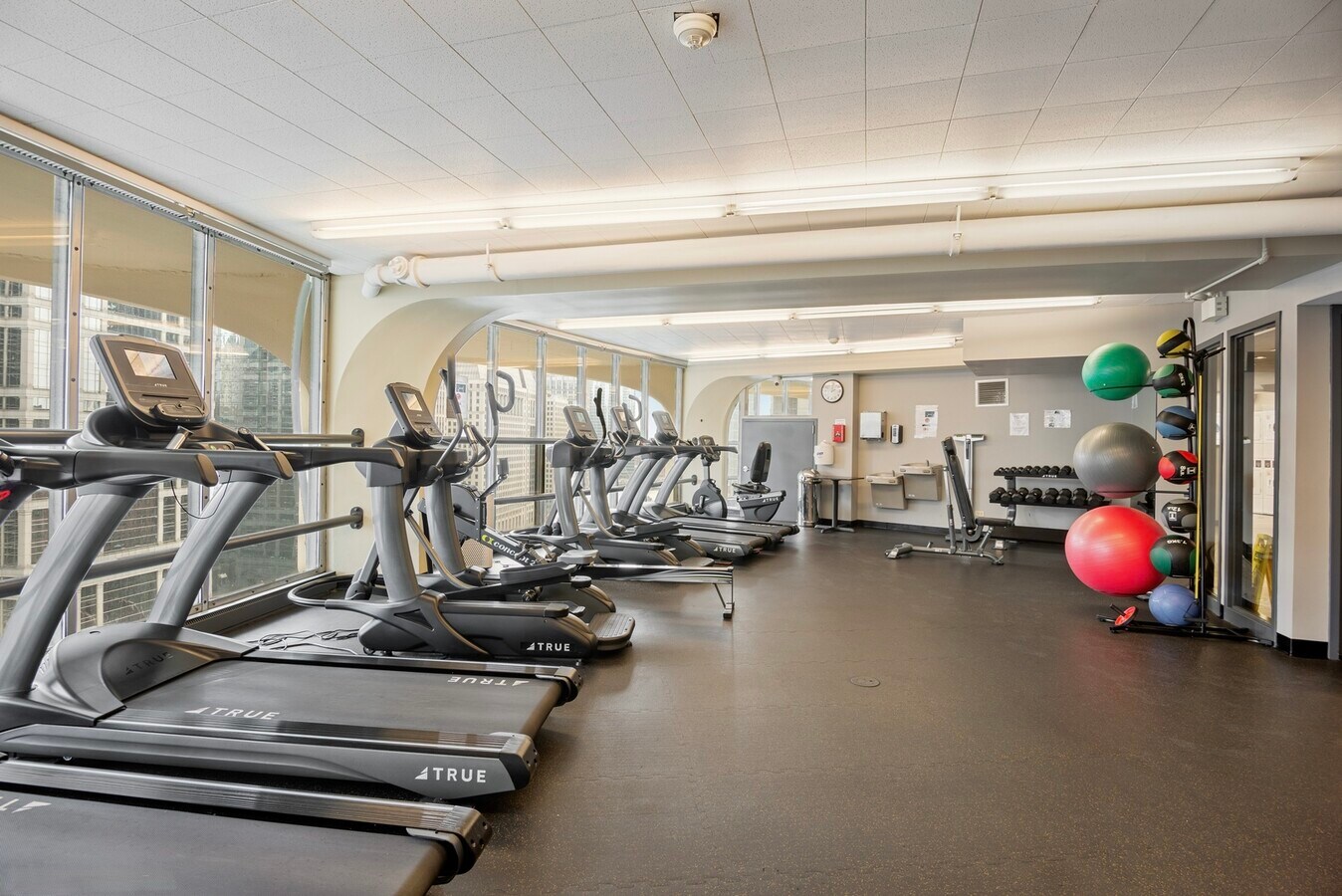 Photo - 300 N State St Unit 2626