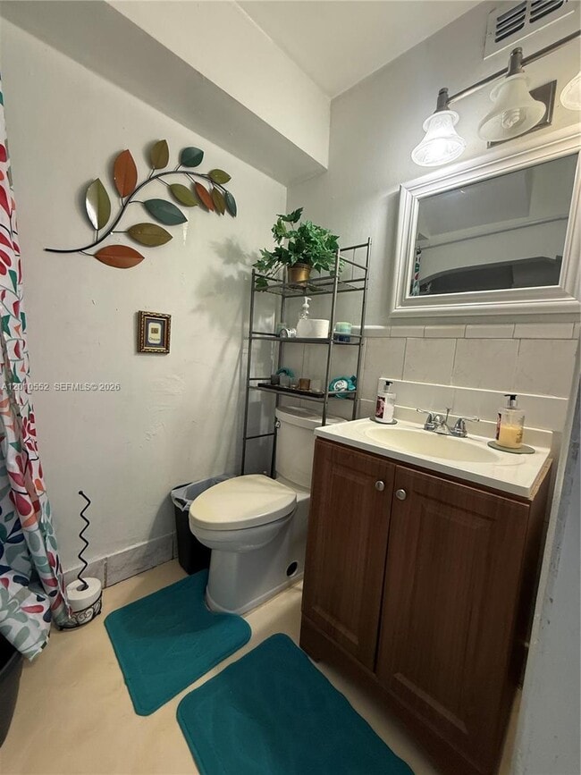 Photo - 5231 NW 27th St Unit 8A