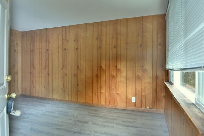 Photo - 2Bd/1Ba Lake Forest Park Home