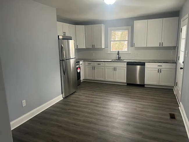 Photo - 231 Adams St