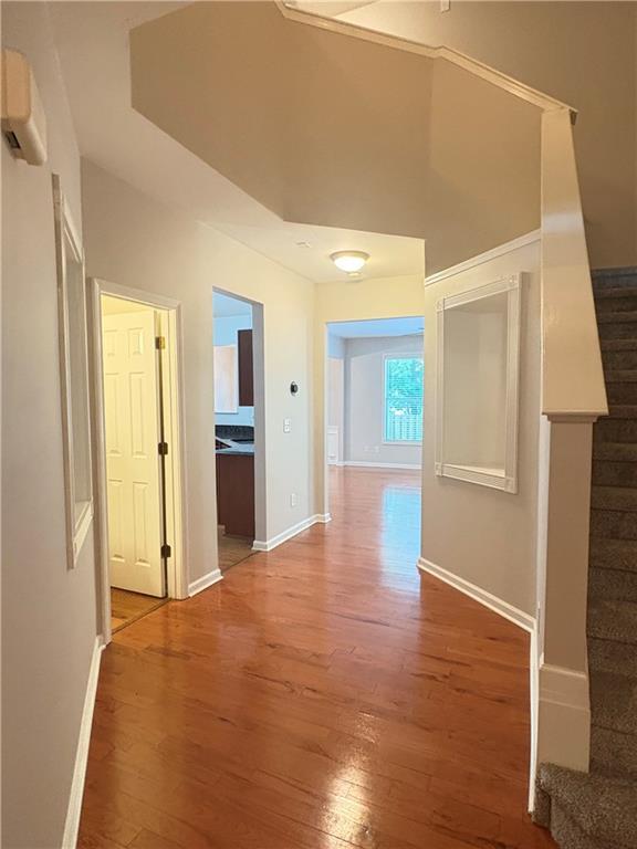 Photo - 2060 Ellison Way