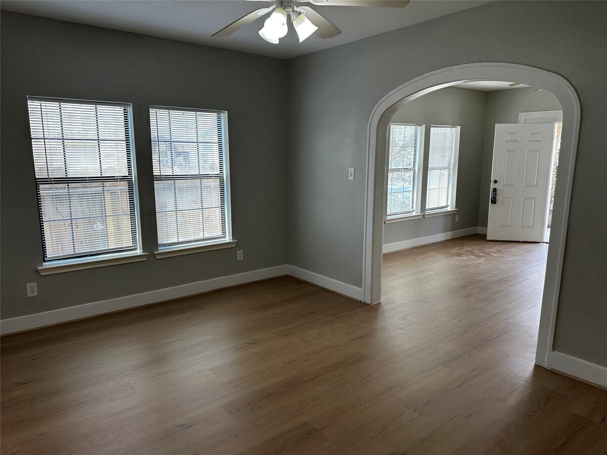 Photo - 2910 Wichita St