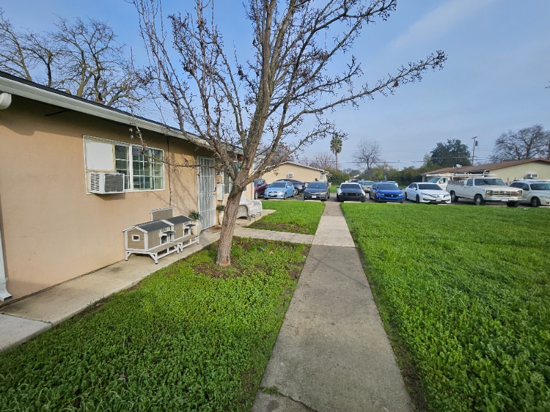 Photo - 2704 29th Ave