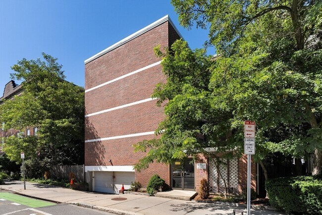 Photo - 1691 Cambridge St Unit 42