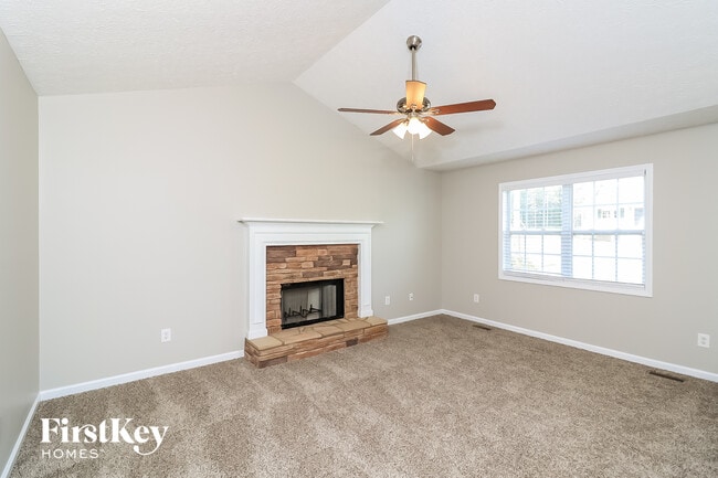 16 Pleasant Dr