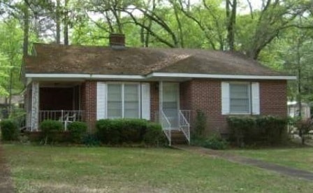 Building Photo - Eleventh Ave., 810