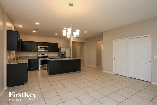 Photo - 4742 E Pearl Rd House