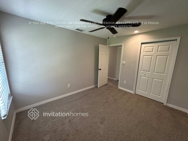 Photo - 548 Oak Creek Dr