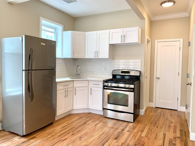 Photo - 3367 Fenton Ave