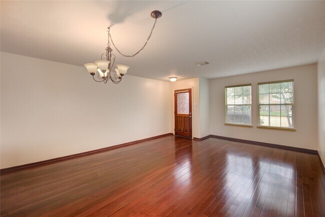 Photo - 19130 Mission Fort Ln