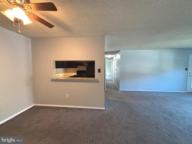 Photo - 4317A Aberdeen Dr