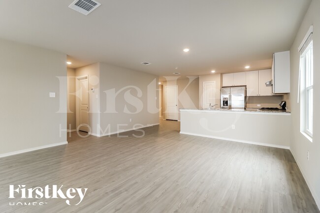 Photo - 13124 Thyme Wy