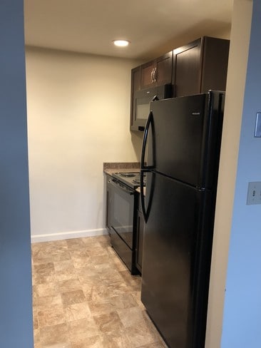 Photo - 176 Broadway