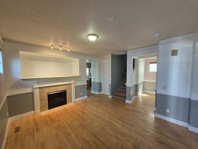 Photo - Family home in Hillsboro.