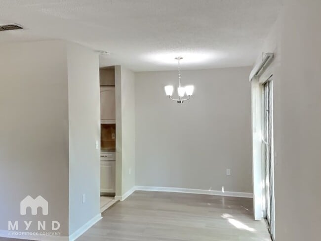 Photo - 2030 Voltaire St