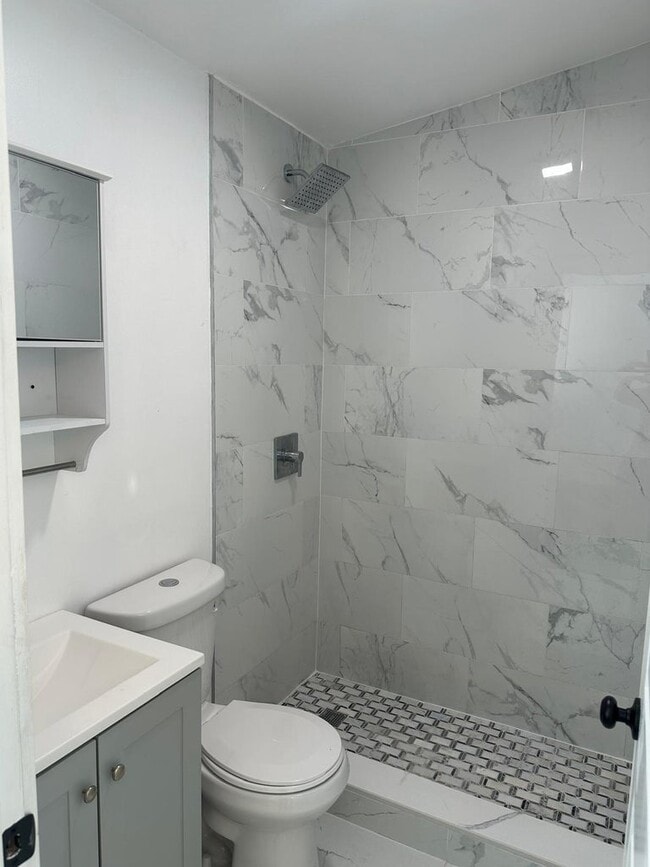 Photo - 2940 Cherokee Rd