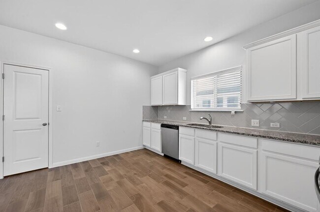 Photo - 221 Arabian Colt Dr