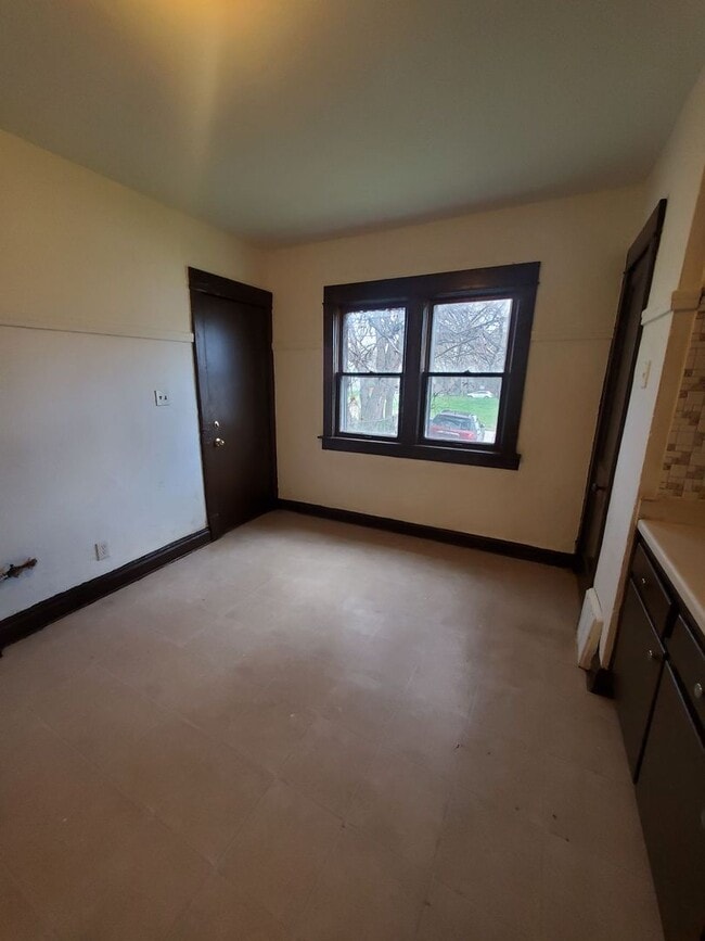 Photo - 3134-3136 N 35th St. (Duplex) Unidad 3134 Lower