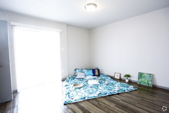 Legacy Apartments