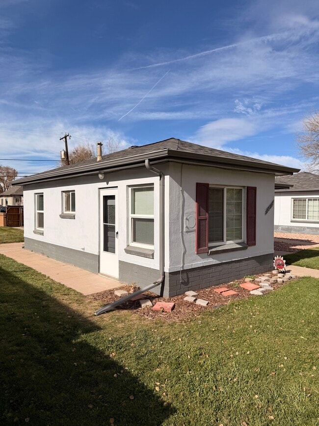 Photo - 2811 S Lincoln-2817 Unit 2817