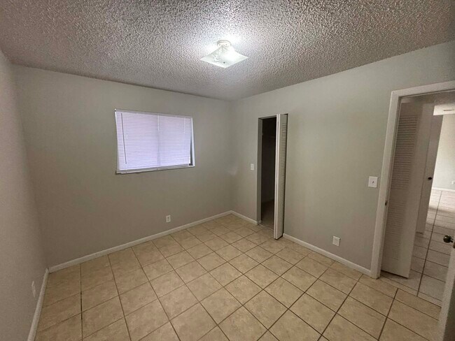 Photo - 3844 NW Huntsboro St Unit 3844 NW Huntsboro St 101