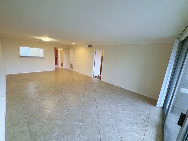 Photo - 2210 Dorrington St Unidad 504