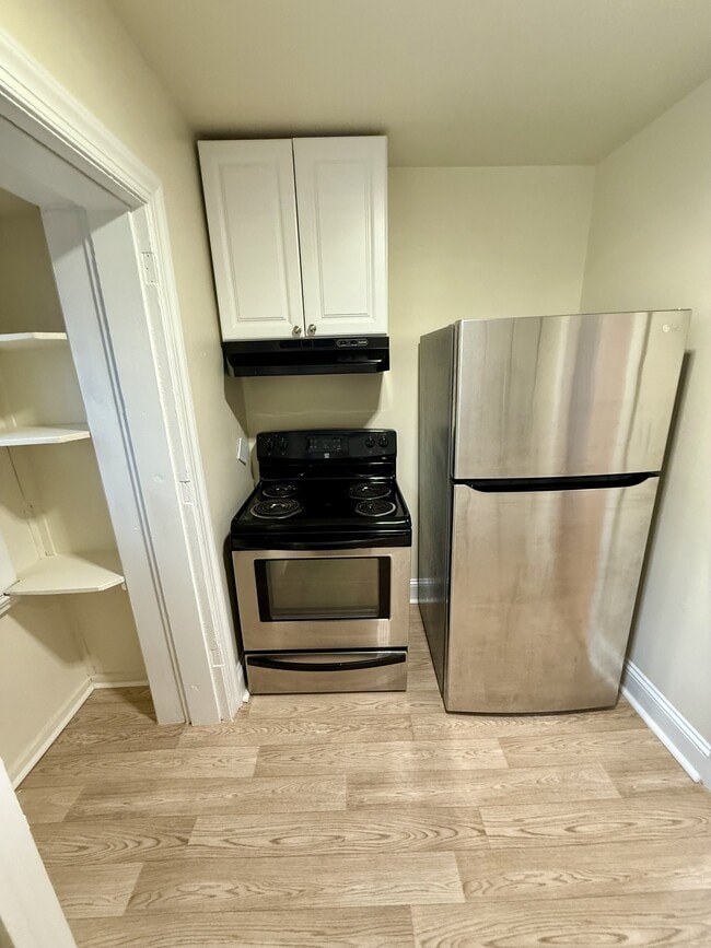 Photo - 12 E Lancaster Ave