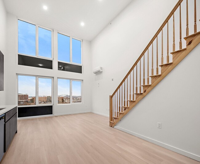 Photo - 1 Mallory Ave