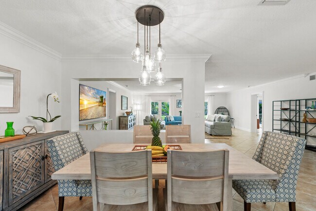 Photo - 602 N Atlantic Dr