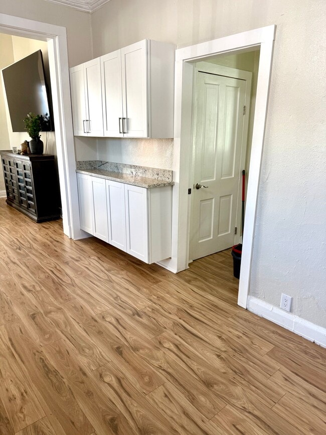 Photo - 1123 Ohio Ave Unit A