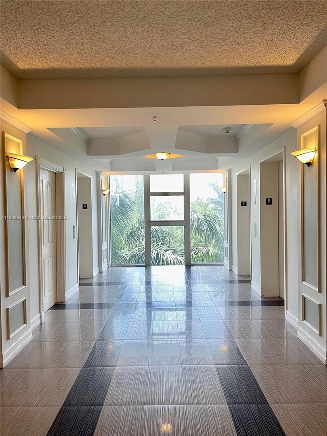 Photo - 5077 NW 7th St Unidad 617