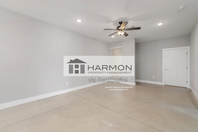 Photo - 2172 S Thatcher Ct