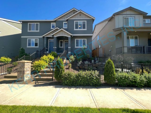 FREE RENT on this Charming 3 Bed, 2.5 Bath... - FREE RENT on this Charming 3 Bed, 2.5 Bath...