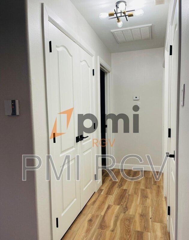 Photo - 1711 Tampa St Unidad D