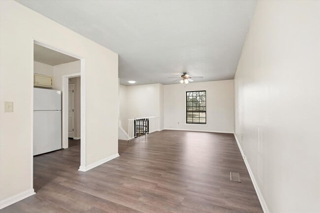 Photo - Spacious 4 Bed / 2 Bath Home