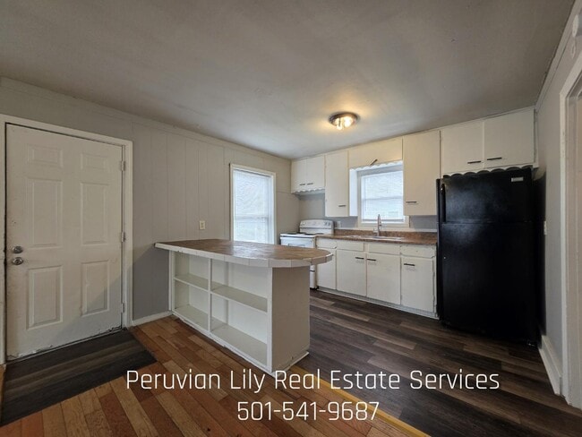 Photo - 210 N Monroe St