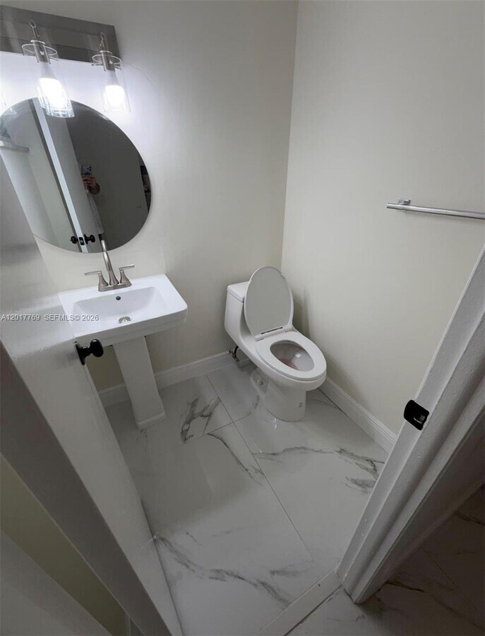 Photo - 2903 N Miami Beach Blvd Unit 303