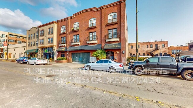 Building Photo - 110 5th St Rental
