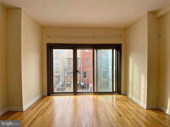 Photo - 1839 N Bouvier St