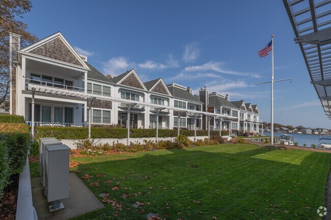 Photo - Stirling Cove