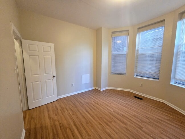 Photo - 1315 W Allegheny Ave Unidad 1