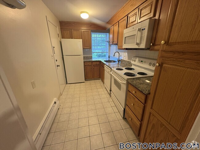 Building Photo - 34 Worthen Rd Rental