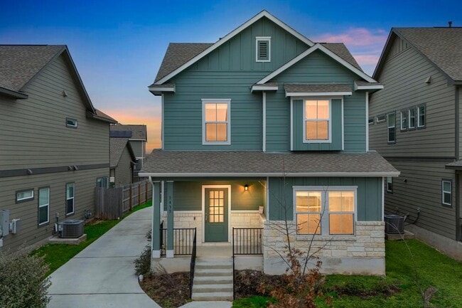 Building Photo - 1433 Weatherford Ln