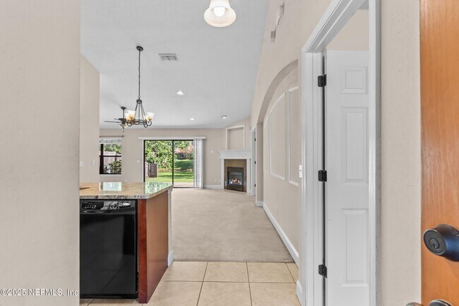 Photo - 11433 Glenn Mottin Way N