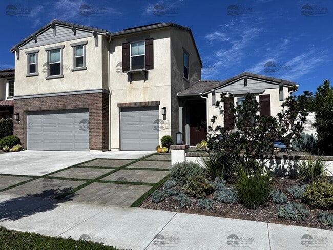 Photo - Luxury 5 bedroom, 3 bath home in Bonsall!