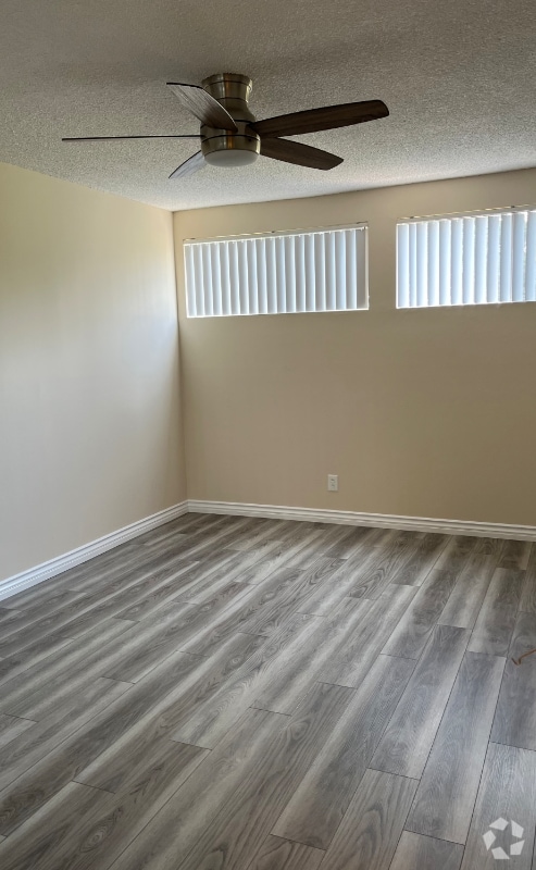 Building Photo - 6268 N San Gabriel Blvd Rental
