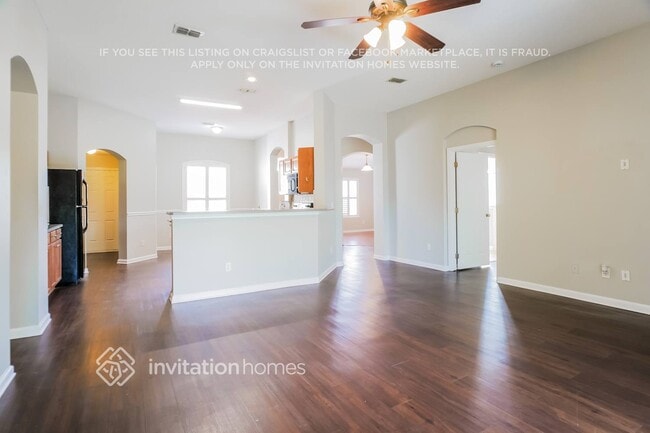 Photo - 901 Hawk Run Ct